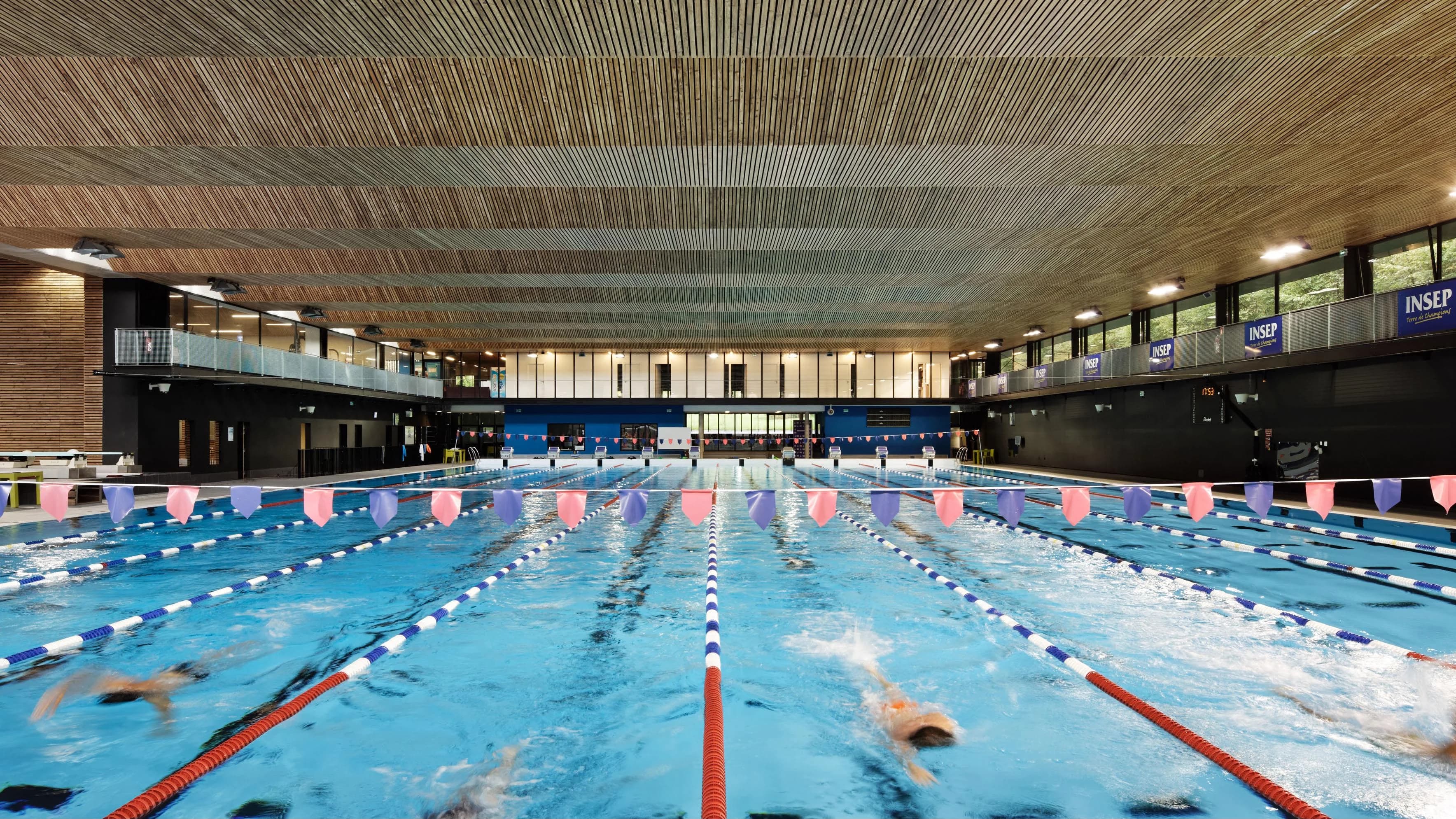 Piscine Christine Caron